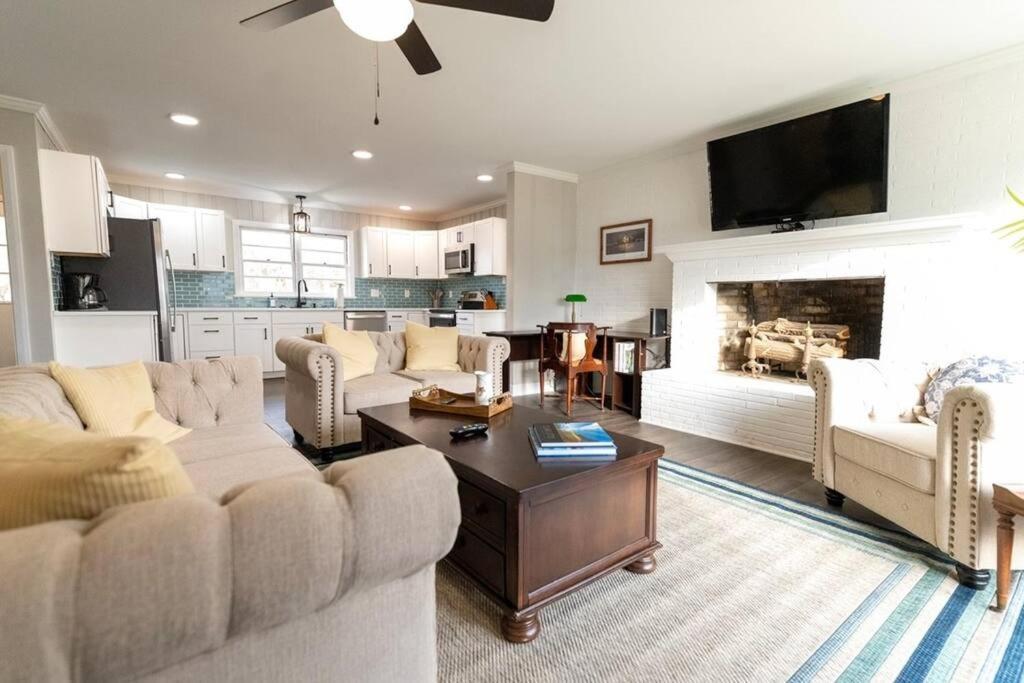 הוילה Edenton 3 Br/ 2 Bath King, Fire Pit מראה חיצוני תמונה